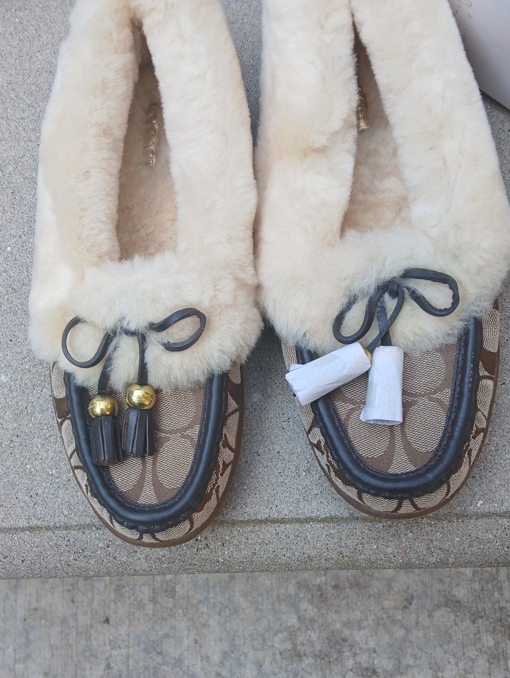 Coach Fiona Signature Shearling Moccasin Slippers Sz 7.5 M - Picture 2 of 12